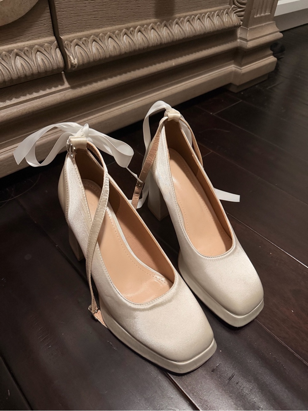 Women's Ivory Ribbon Block Heel Pumps